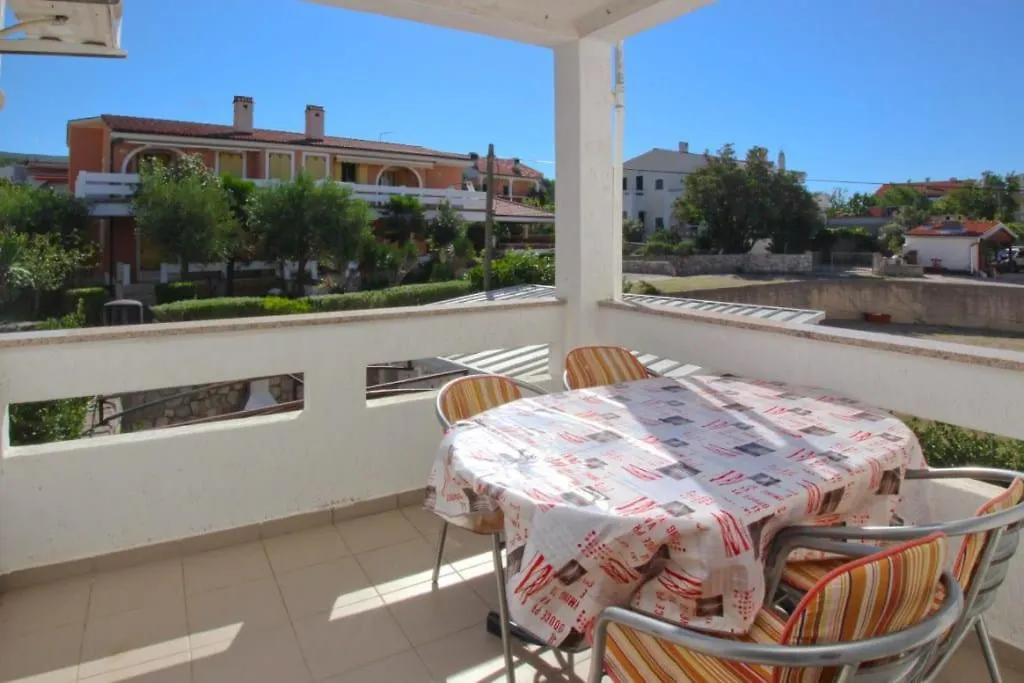 Apartment Apartmani Petir Punat